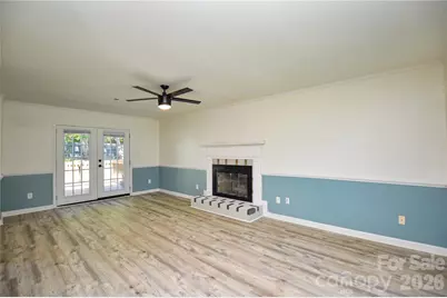 2407 Caswell Court, Gastonia, NC 28054 - Photo 5