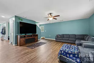 2301 Reid Pointe Ave, Fort Mill, SC 29707 - Photo 5