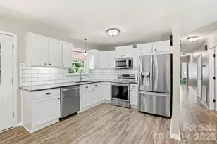 142 Sam Bailes Blvd, Smyrna, SC 29743 - Photo 9