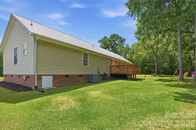 142 Sam Bailes Boulevard, Smyrna, SC 29743 - Photo 19