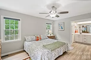 9486 Kings Falls Dr, Charlotte, NC 28210 - Photo 23