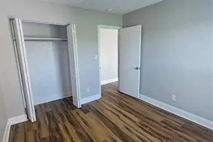 1050 21st Ave NW, Hickory, NC 28601 - Photo 13