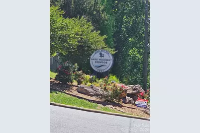 1050 21st Avenue NW #64, Hickory, NC 28601 - Photo 3