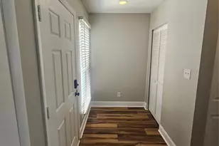 1050 21st Ave NW, Hickory, NC 28601 - Photo 5