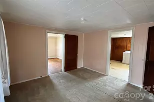 1717 Shelby Rd, Kings Mountain, NC 28086 - Photo 15