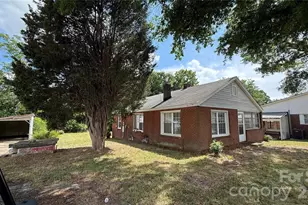 1717 Shelby Rd, Kings Mountain, NC 28086 - Photo 3