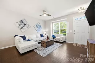 6913 Walnut Branch Ln, Charlotte, NC 28277 - Photo 3