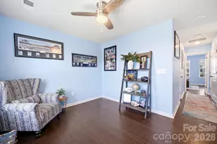 6913 Walnut Branch Ln, Charlotte, NC 28277 - Photo 13