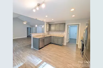 114 Brookstone Drive, Morganton, NC 28655 - Photo 3