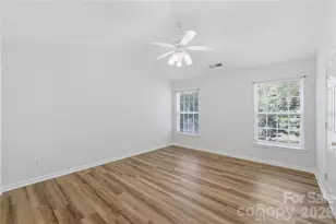 7011 Long Run Ln, Charlotte, NC 28216 - Photo 19