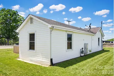 1627 Warren Avenue, Gastonia, NC 28054 - Photo 25