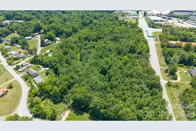 2213 Norwood Street SW, Lenoir, NC 28645 - Photo 3
