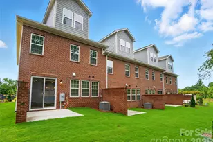12019 Lavinia Ln, Charlotte, NC 28277 - Photo 23