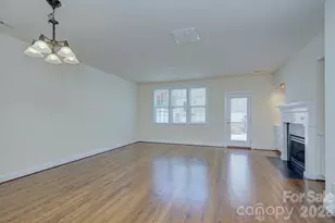 1023 White Point Dr, Huntersville, NC 28078 - Photo 3