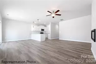 4737 Muskogee Dr, Charlotte, NC 28227 - Photo 3