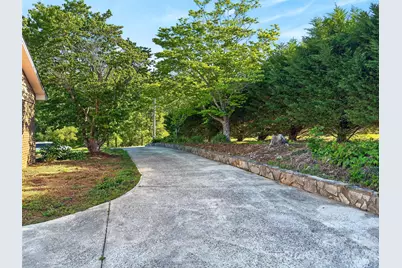 121 Icard Street, Connelly Springs, NC 28612 - Photo 3