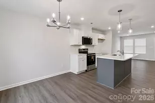 532 Bond St, Statesville, NC 28677 - Photo 5