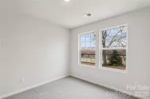 532 Bond St, Statesville, NC 28677 - Photo 23