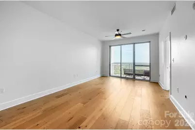 333 W Trade Street W #2002, Charlotte, NC 28202 - Photo 43