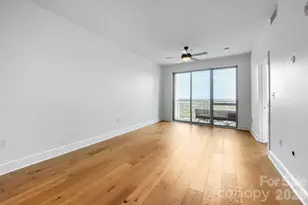 333 W Trade Street W, Charlotte, NC 28202 - Photo 43