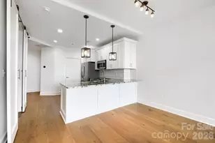333 W Trade Street W, Charlotte, NC 28202 - Photo 35