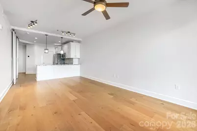 333 W Trade Street W #2002, Charlotte, NC 28202 - Photo 31