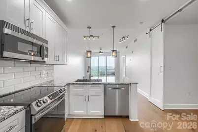 333 W Trade Street W #2002, Charlotte, NC 28202 - Photo 37