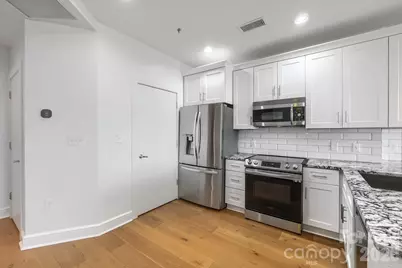 333 W Trade Street W #2002, Charlotte, NC 28202 - Photo 35