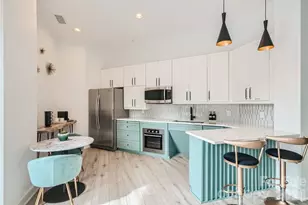333 W Trade Street W, Charlotte, NC 28202 - Photo 19