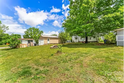137 12th Street NW, Hickory, NC 28601 - Photo 23