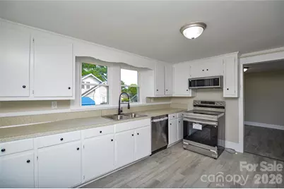 730 W Oakwood Avenue, Albemarle, NC 28001 - Photo 13