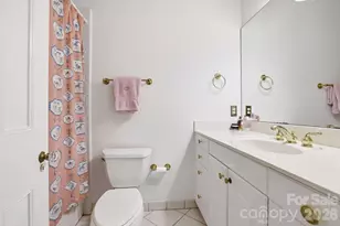 937 Granville Rd, Charlotte, NC 28207 - Photo 41