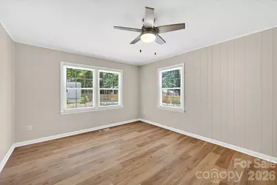 6018 Donegal Drive, Charlotte, NC 28212 - Photo 33