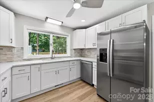 6018 Donegal Dr, Charlotte, NC 28212 - Photo 21