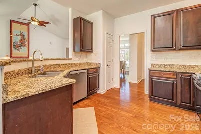 7 Breyerton Court, Asheville, NC 28804 - Photo 9