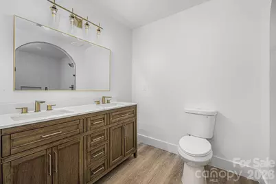 911 E Woodlawn Road, Charlotte, NC 28209 - Photo 21