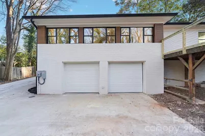 911 E Woodlawn Road, Charlotte, NC 28209 - Photo 43