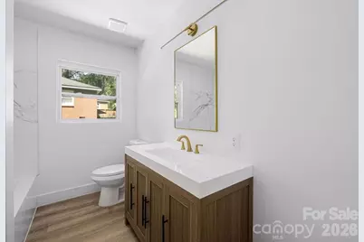 911 E Woodlawn Road, Charlotte, NC 28209 - Photo 23