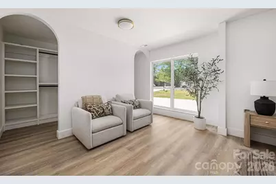 911 E Woodlawn Road, Charlotte, NC 28209 - Photo 15