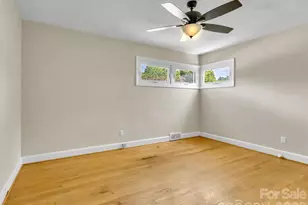 17 Hickory View Ln, Canton, NC 28716 - Photo 23