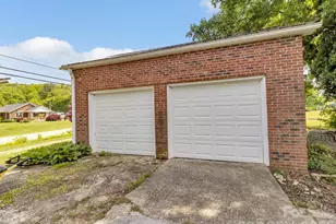 17 Hickory View Ln, Canton, NC 28716 - Photo 25