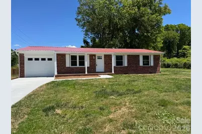 287 Duncan Road, Flat Rock, NC 28731 - Photo 1