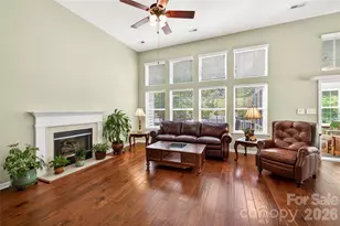 1918 Weighmont Ct, Charlotte, NC 28227 - Photo 3