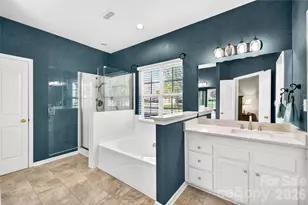 1918 Weighmont Ct, Charlotte, NC 28227 - Photo 13