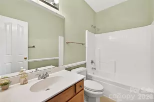 1918 Weighmont Ct, Charlotte, NC 28227 - Photo 19
