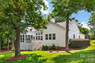 1918 Weighmont Ct, Charlotte, NC 28227 - Photo 21