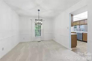 10716 Derry Dr, Charlotte, NC 28262 - Photo 11