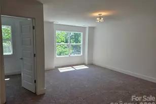 13 Bolton St, Asheville, NC 28806 - Photo 9