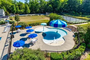 8605 McCullough Club Dr, Fort Mill, SC 29715 - Photo 45