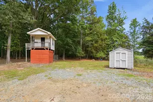 2811 Belk Mill Rd, Wingate, NC 28174 - Photo 3